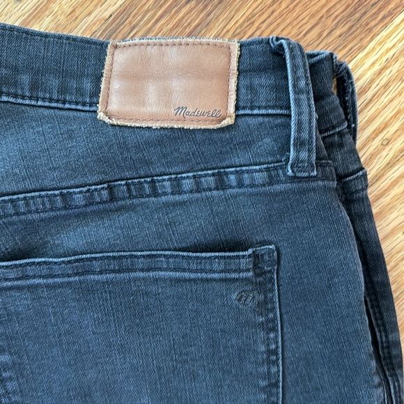 Madewell 9” High Rise Skinny - Ripped Edition - Picture 2 of 10
